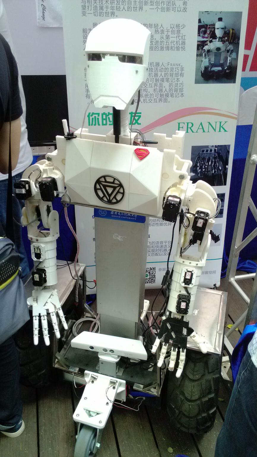 又掀新篇章 3d打印機(jī)器人一次搞定 無需組裝
3d打印機(jī)器人,3D打印一體打印,一鍵打印,3D打印優(yōu)點(diǎn),3D打印缺點(diǎn),3D打印服務(wù),3D打印云平臺(tái)