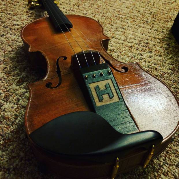 眼見為實 比原版還逼真的3D打印木質(zhì)小提琴-e鍵打印|3D打印服務(wù) 一鍵搞定
3D打印小提琴,3D打印木質(zhì)材料,3d打印打印服務(wù),3d打印3d,3d打印模型,成都3d打印店,成都3d打印公司,成都3d打印服務(wù),成都3d打印機