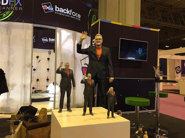 世界最高3D打印人像 3D打印怎么樣 世界最高2米3D打印人像破吉尼斯記錄-e鍵打印|專注3D打印服務|3D打印機技術材料價格表
3d打印人像,3d打印人像館,3d打印人像流程,3d打印人像成本,3d打印人像燈,3d打印人像定制,3d打印人像設計,3d打印人像必須掃描嗎