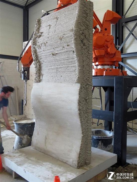 現(xiàn)場3D打印房屋_現(xiàn)代建筑欣賞_3D打印房屋房子以水泥為打印材料