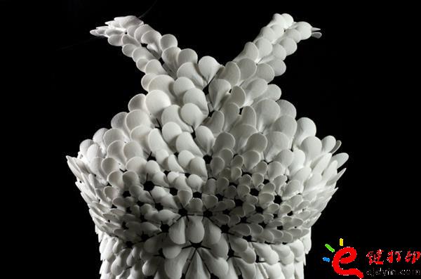 3d打印服裝 升級2.0版3D打印Kinematic Petals連衣裙誕生_3D打印服務(wù)公司 3d打印服裝 升級2.0版3D打印Kinematic Petals連衣裙誕生_3D打印服務(wù)公司