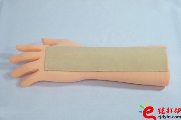 醫(yī)療設(shè)備器械3d打印模型應(yīng)用案例 3D打印仿真手臂輔助傷口縫合練習(xí)操作 醫(yī)療設(shè)備器械3d打印模型應(yīng)用案例 3D打印仿真手臂輔助傷口縫合練習(xí)操作