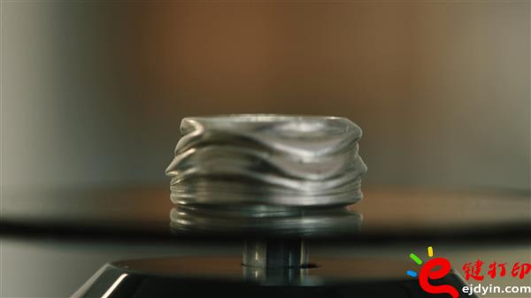 將你的聲音做成戒指 新鮮出爐的3D打印聲波戒指到底咋回事兒? 聲波戒指,音波戒指,燦烈聲波戒指,馬良行聲波戒指,都暻秀 聲波戒指,3D打印戒指,3D打印服務(wù) 將你的聲音做成戒指 新鮮出爐的3D打印聲波戒指到底咋回事兒? 聲波戒指,音波戒指,燦烈聲波戒指,馬良行聲波戒指,都暻秀 聲波戒指,3D打印戒指,3D打印服務(wù)