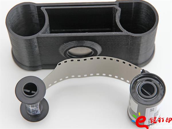 不到4小時專屬定制屬于你的3D打印針孔相機_3D打印服務(wù)平臺 不到4小時專屬定制屬于你的3D打印針孔相機_3D打印服務(wù)平臺