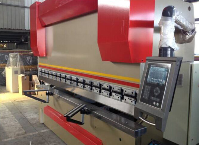 數(shù)控折彎機